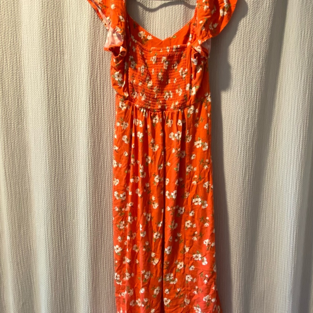 Flutter Sleeve Crepe Midi Dress - Picture 4 of 4